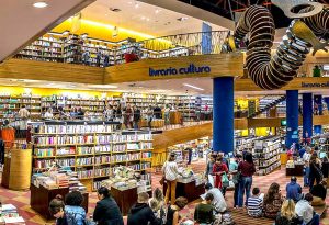 Livraria Cultura pretende vender o site Estante Virtual. Decisão pode sair em setembro.