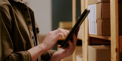 Gestão de estoque inteligente: o equilíbrio entre ruptura e excesso no varejo